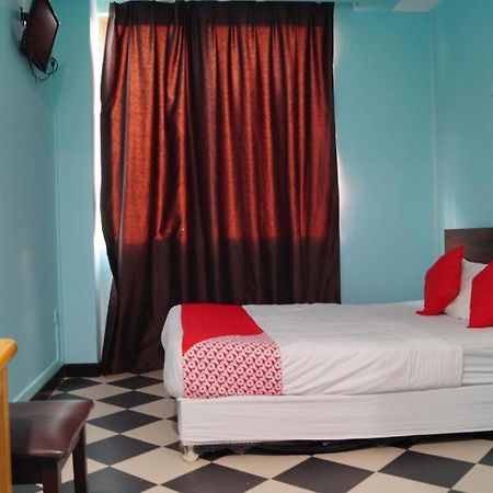 Budgetone Hotel Сингапур Екстериор снимка